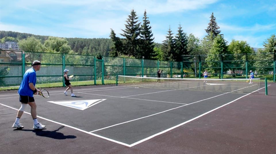 Теннисный корт. Санаторий Белокуриха. Фото 2