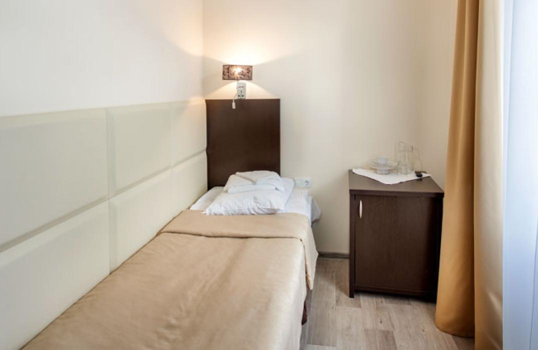 Санаторий Бештау, номер 1 местный 1 комнатный Стандарт Плюс с раздельным размещением (9 м²), малая комната в Блоке, фото 1