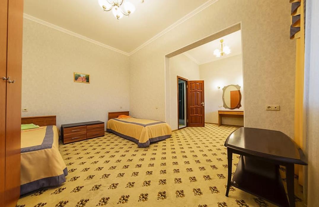 Санаторий Кавказ, номер 4 местные 4 комнатные Апартаменты, фото 12