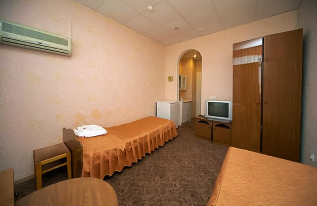 Курортный отель Кубань, номер 2 местный 1 комнатный Стандарт, фото 1