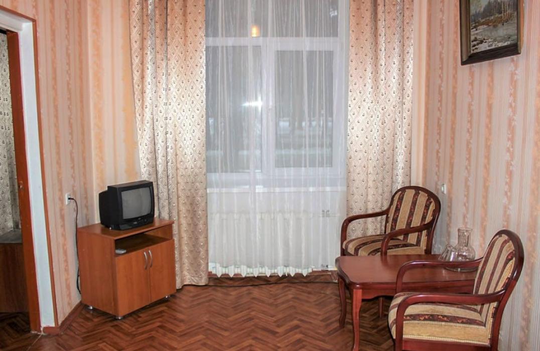 Гостиная в 3 местном 3 комнатном Стандарте, Корпус 1 санатория Ерино в Москве
