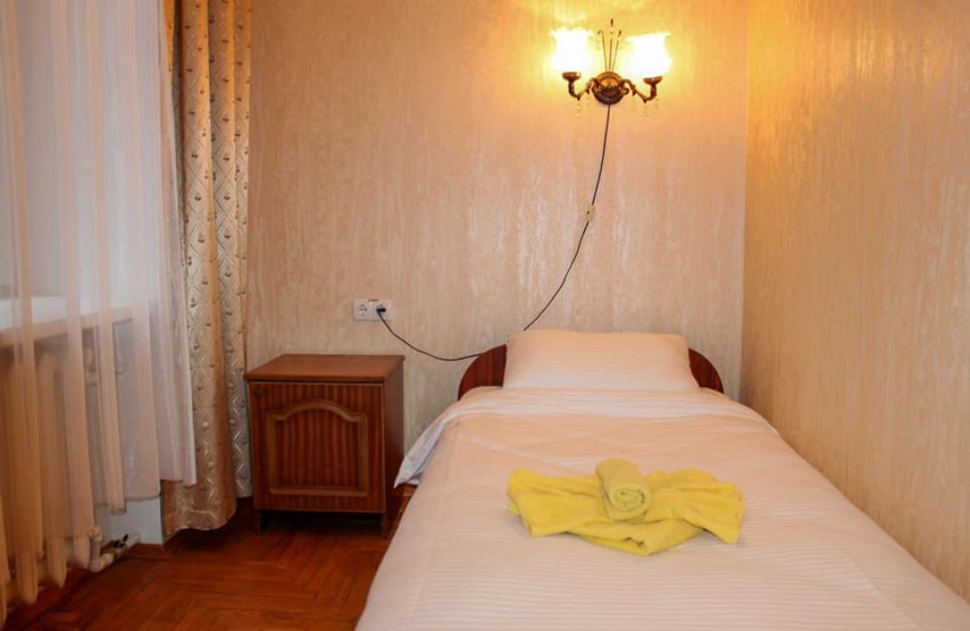 Спальная комната в 3 местном 3 комнатном Улучшенном, Корпус 1 санатория Ерино в Москве