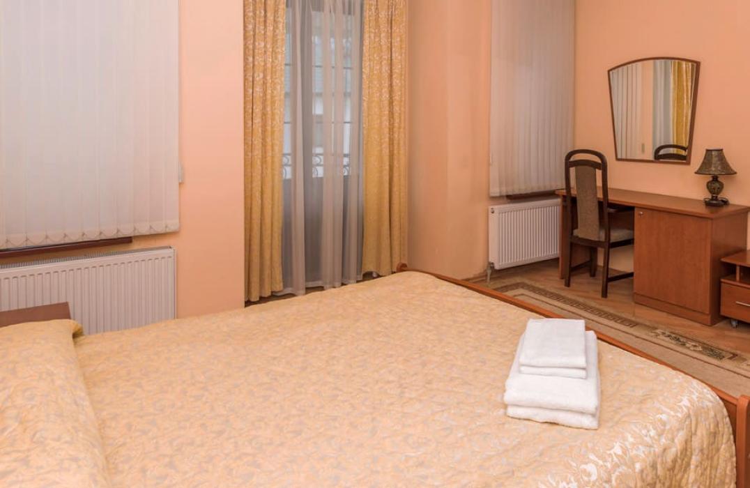 Размещение в 6 местном 5 комнатном 2 этажном, Коттедже №4 санатория Валуево. Москва