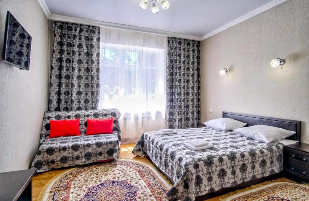 Отель Кавказ в Архызе, номер 2 местный 1 комнатный Улучшенный Стандарт (2,3 этажи). Фото 5