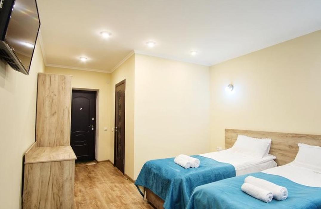 Отель KORONA Архыз, номер 2 местный 1 комнатный Комфорт с раздельными кроватями, фото 3