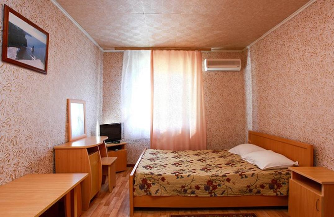 База отдыха Баргузин, номер 5 местный 2 комнатный Семейный, фото 2