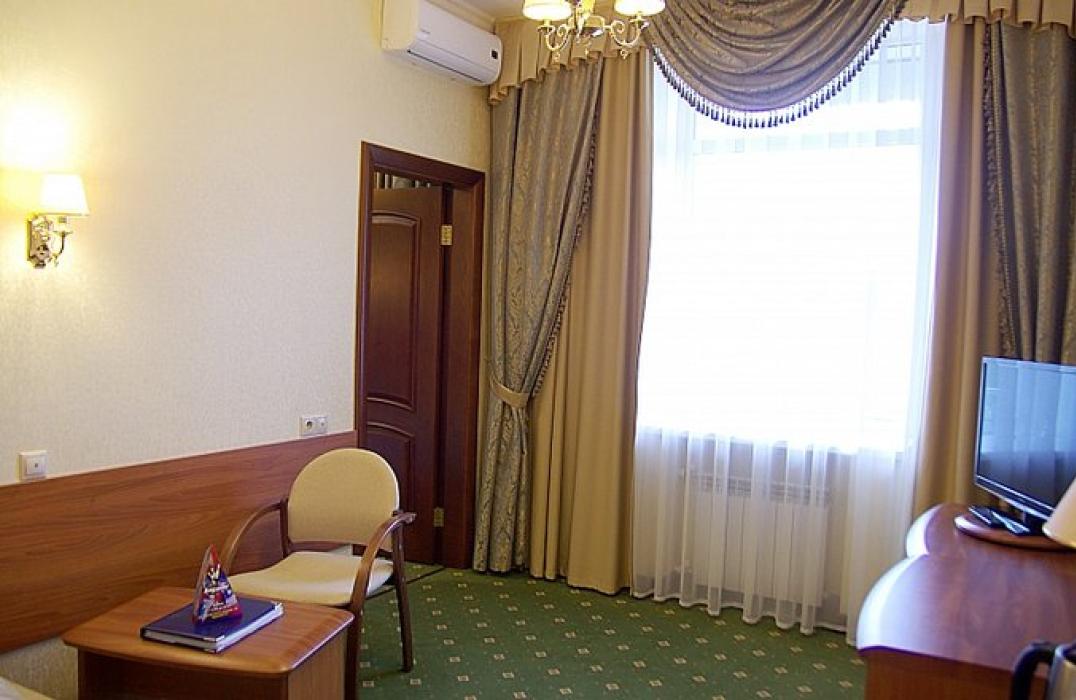 Санаторий Предгорье Кавказа, номер 2 местный 2 комнатный Люкс (вид на парк), фото 4