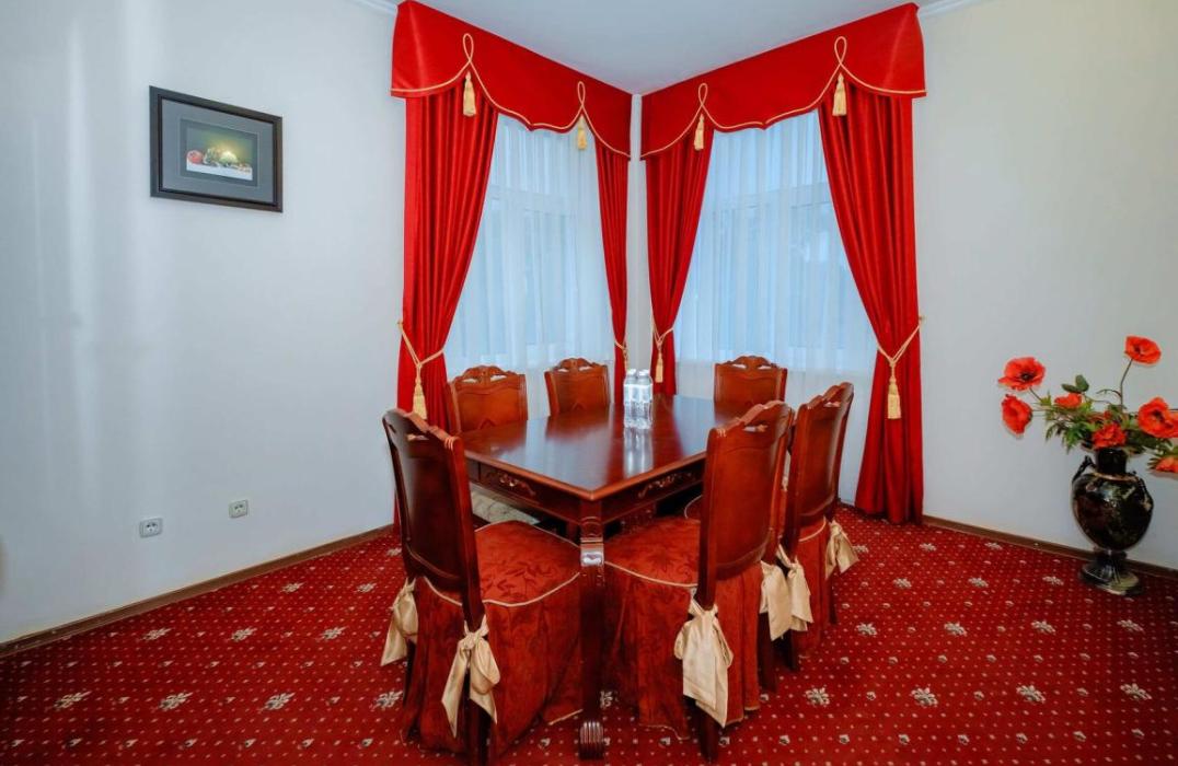Апартаменты 2 местный 3 комнатный в Отеле Кипарис в Ольгинке фото 3
