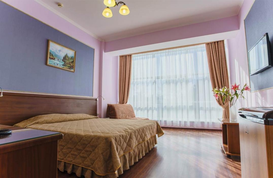 1 категория 3 местный 1 комнатный с видом на город (30 м²) в отеле Евразия в Анапе фото 1