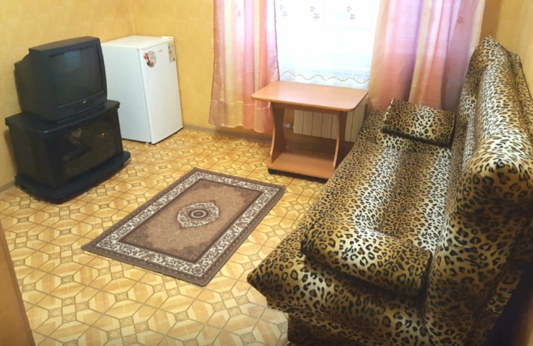 №2 Стандарт 4 местный 3 комнатный в мини-гостинице Автор в Анапе фото 5