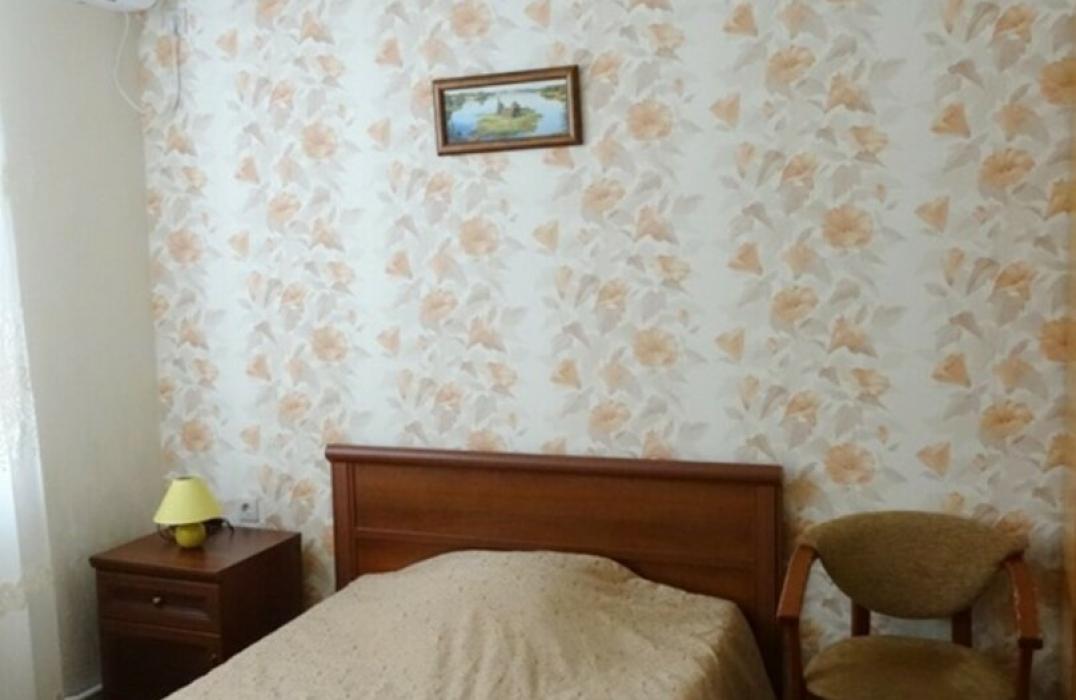 1 местный 1 комнатный Стандарт в гостинице Жемчужина в г. Анапа фото 1