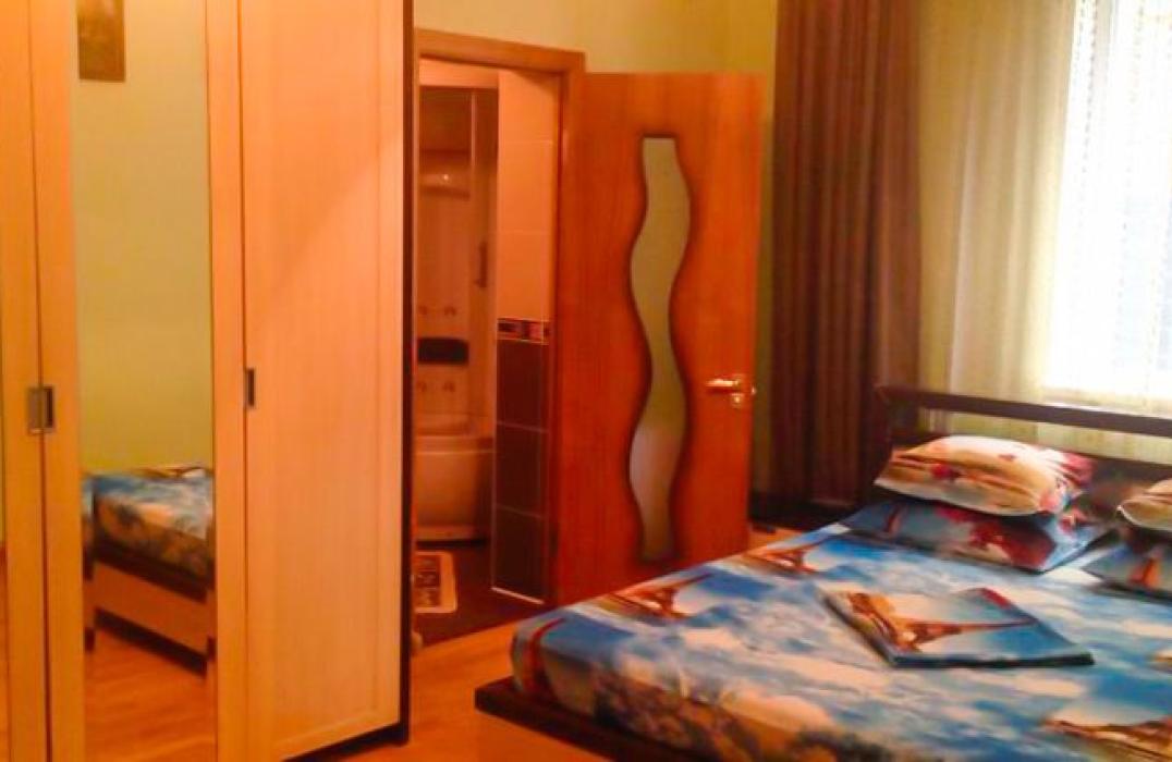 2 местный 1 комнатный номер с отдельным входом и кухней в отеле Южный рай в Анапе фото 1