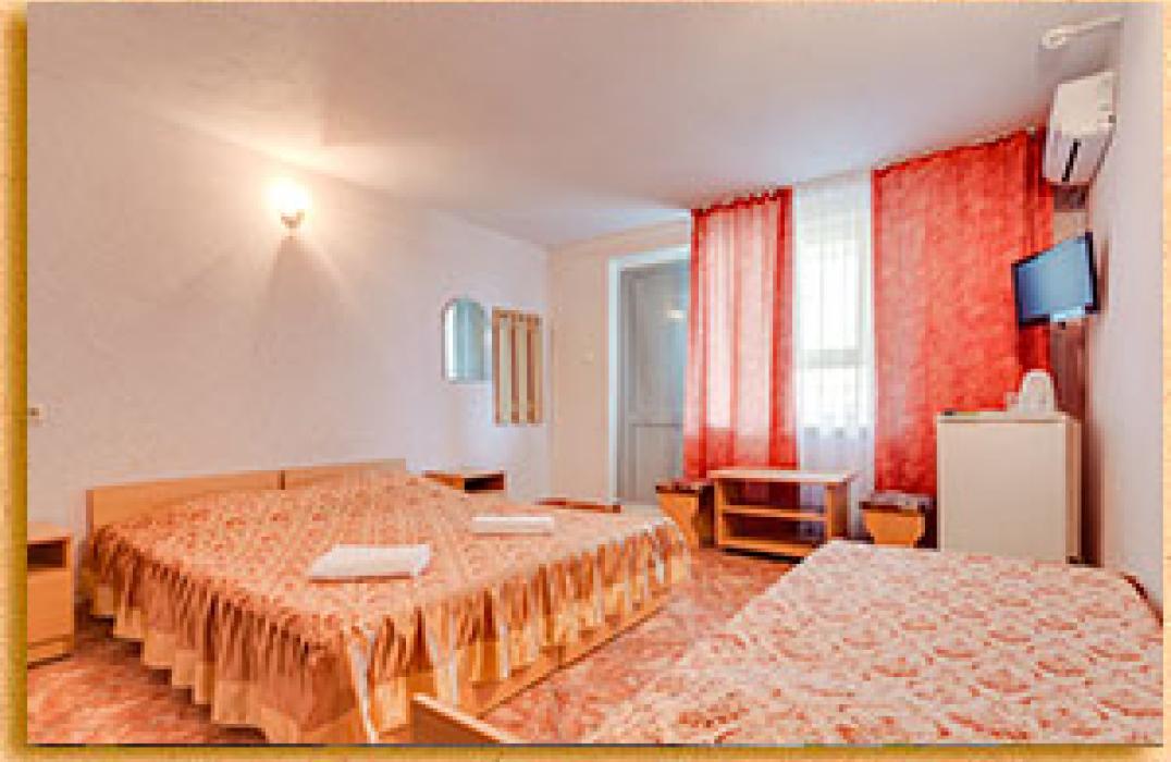 1-й категории 3 местный 1 комнатный (21 м²) Корпус «А» в Гостиничном комплексе Русич в г. Анапа фото 1