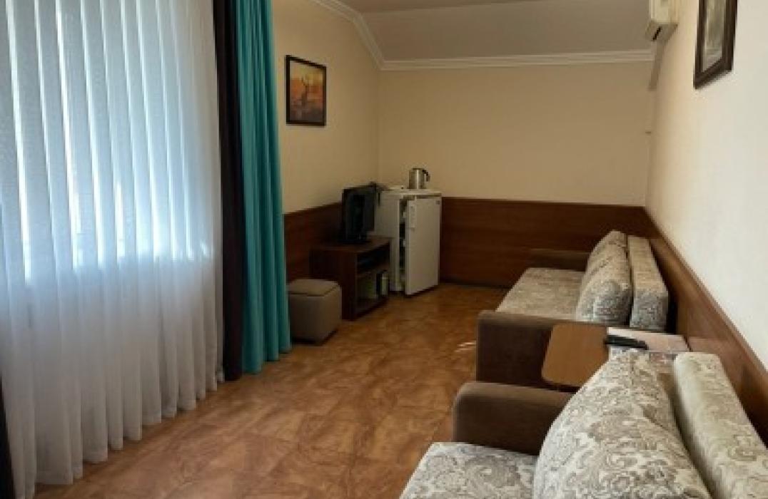2 местный 2 комнатный Семейный в гостинице Садко на улице Шевченко в г. Анапа фото 3