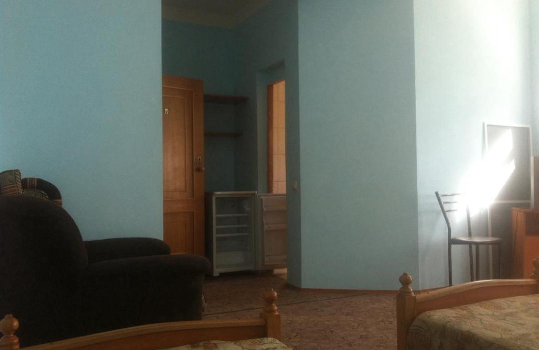 3 местный 1 комнатный Стандарт в отеле Черноморочка в Анапе фото 3