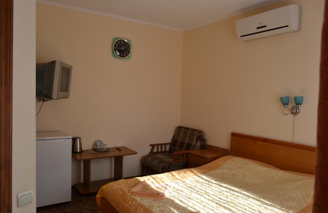 2 местный 1 комнатный Стандарт без балкона Корпус А в отеле Патио в Анапе фото 3