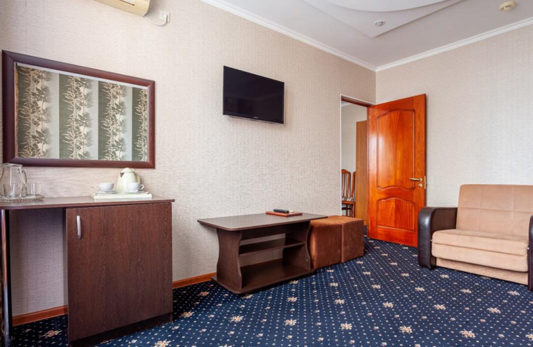 Стандарт 2 местный 2 комнатный в отеле «Отель Грейс Кипарис / Grace Kiparis» в г. Адлере фото 4