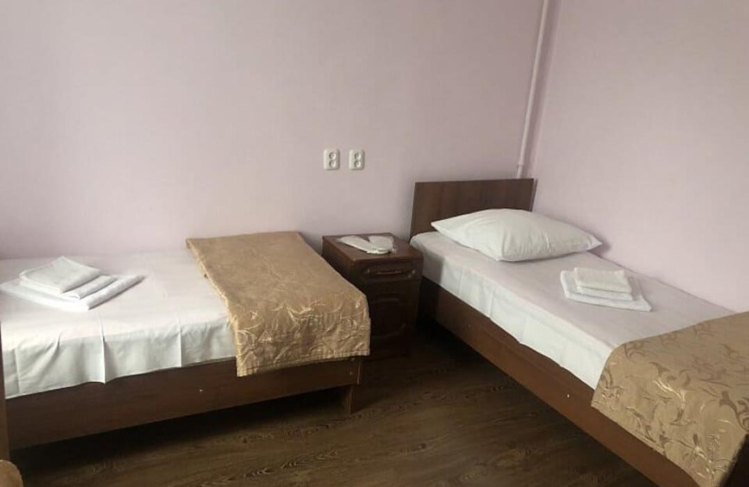 Гостиница Жемчужина Кавказа, номер 3 местный 1 комнатный Стандарт, фото 2