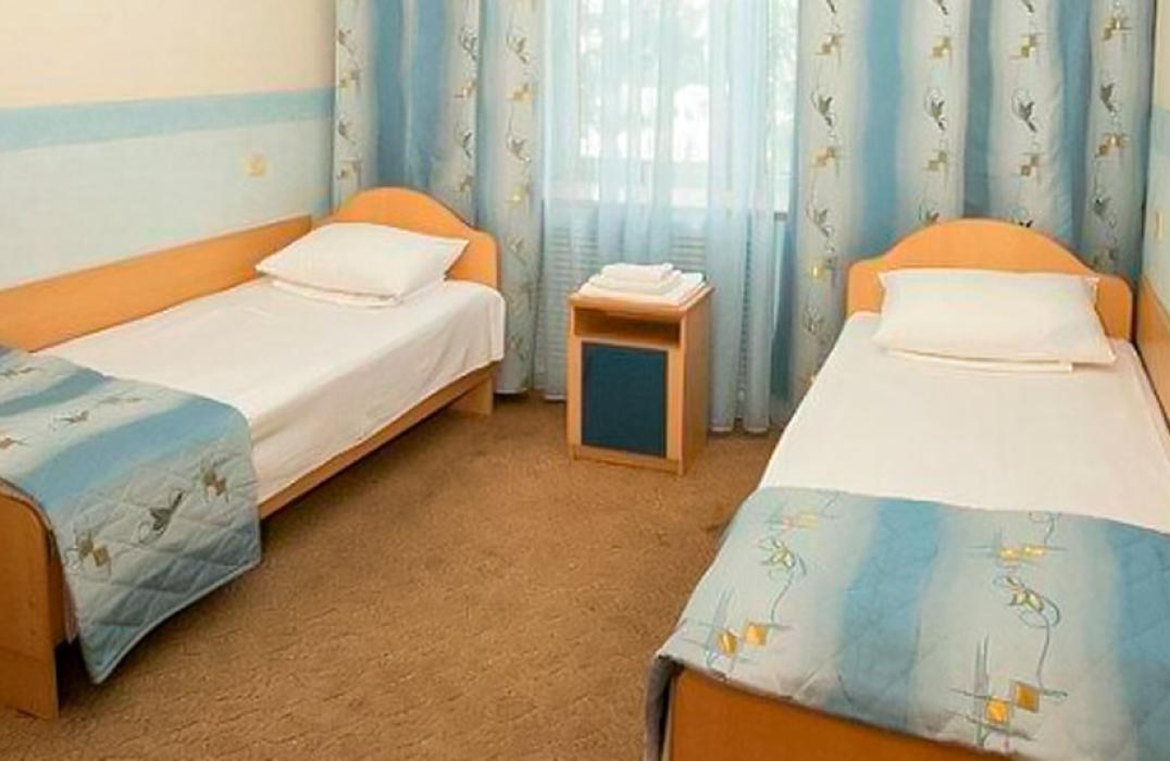 Гостиница Жемчужина Кавказа, номер 3 местный 2 комнатный Люкс, фото 1