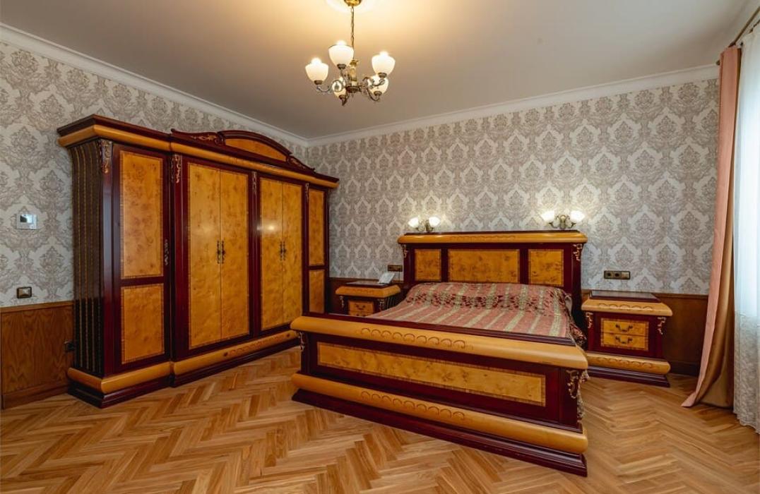 Санаторий Нижняя Ореанда, номер 2 местный 3 комнатный Сюит Президентский (Вид на море), Корпус 2 «Кремлевский». Фото 4