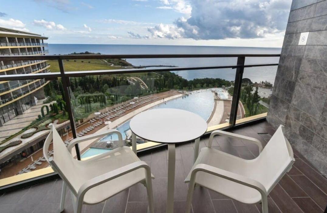 Mriya Resort & SPA, номер Делюкс с видом на море, фото 3