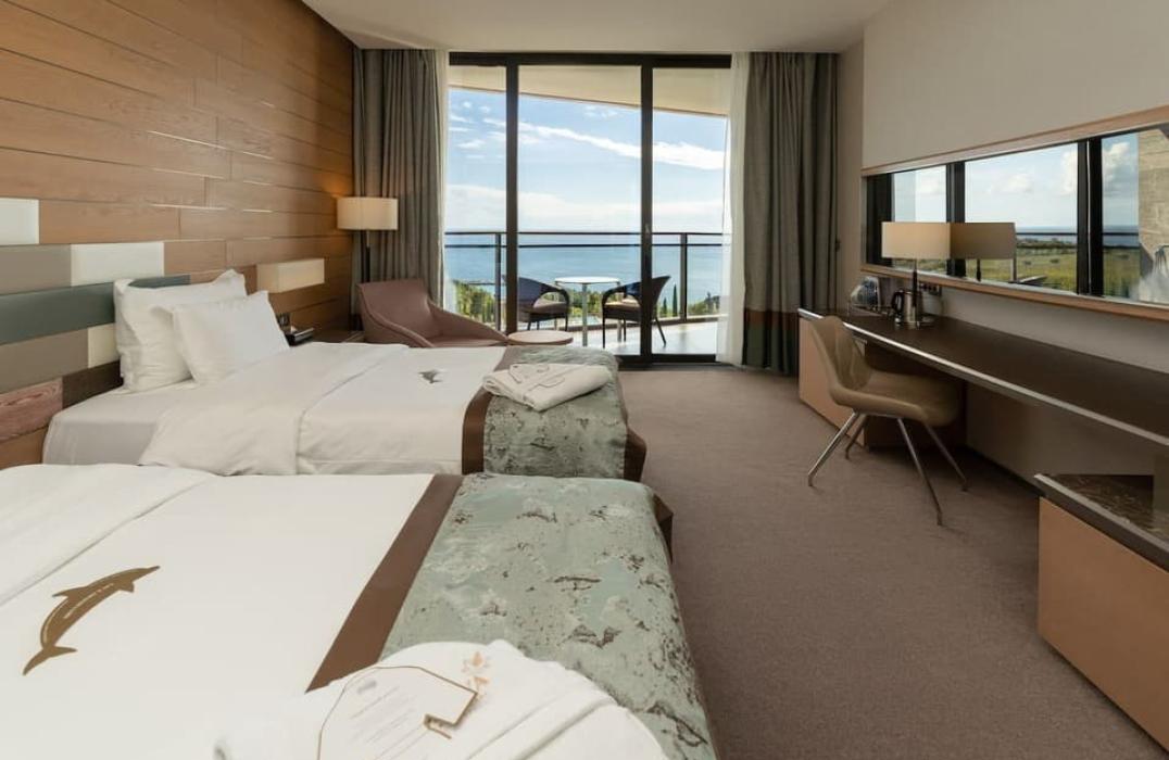 Mriya Resort & SPA, номер Семейный люкс с видом на море, фото 2