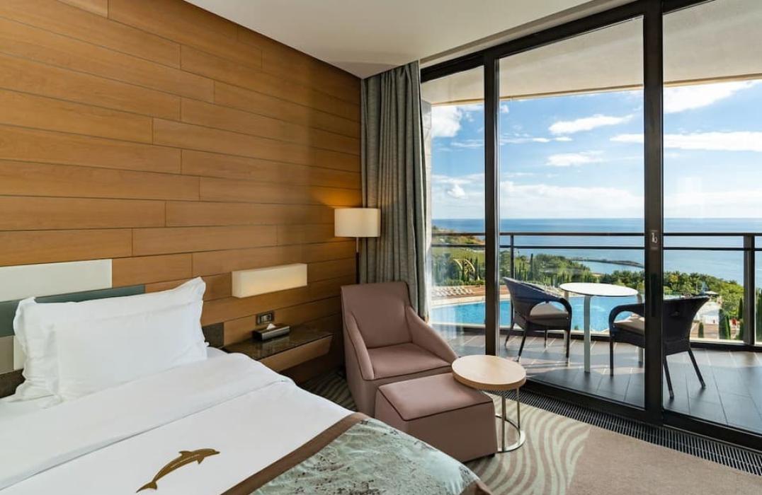 Mriya Resort & SPA, номер Семейный люкс с видом на море, фото 3