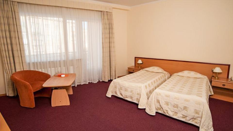 Интерьер номера 2 местный, 1 комнатный, Стандарт отеля Лагуна в Магнитогорске