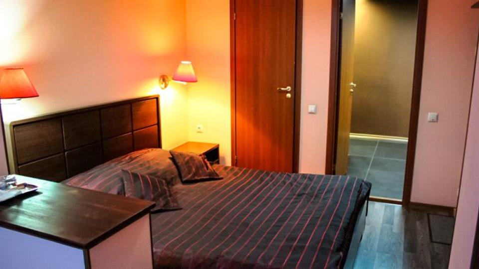 2 местный, 1 комнатный, Стандарт с двуспальной кроватью в мини-отеле Черный пояс в Мурманске