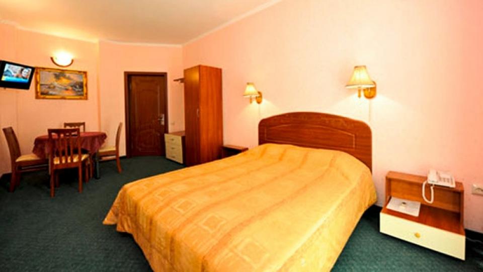 4 местный, 2 комнатный, Стандарт мини-отеля Корсар в Сочи