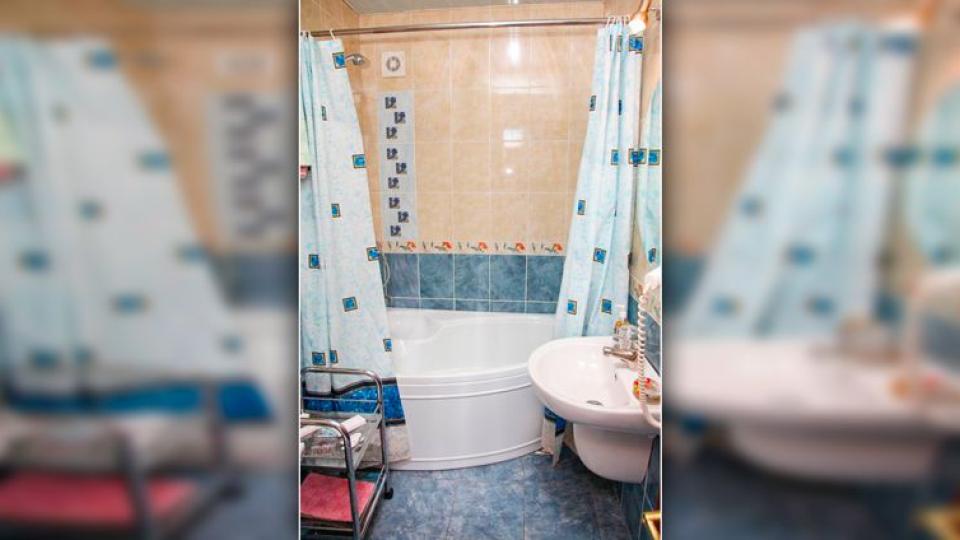 Ванная комната в номере 2 местный, 1 комнатный, Пентхауз. Отель Ливадия в городе Геленджик