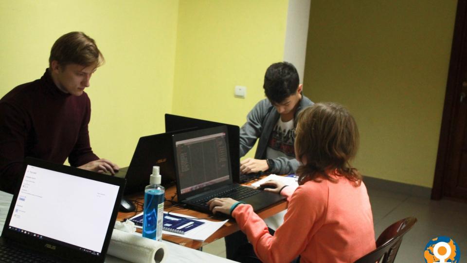 Юниум. IT_Camp - лагерь программирования в Нижегородской области