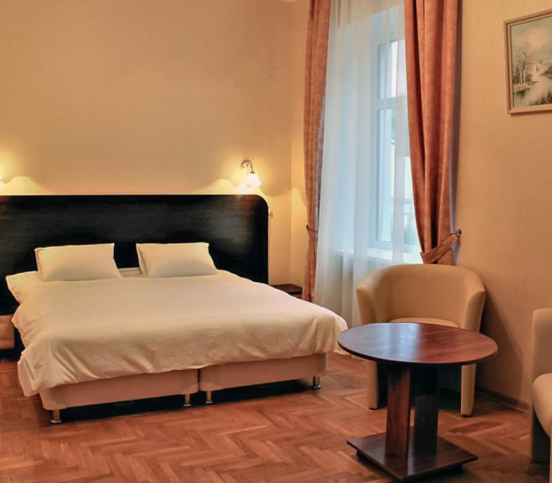 2 местный 1 комнатный Комфорт, Корпус 1 с двуспальной кроватью в санатории Ерино. Москва