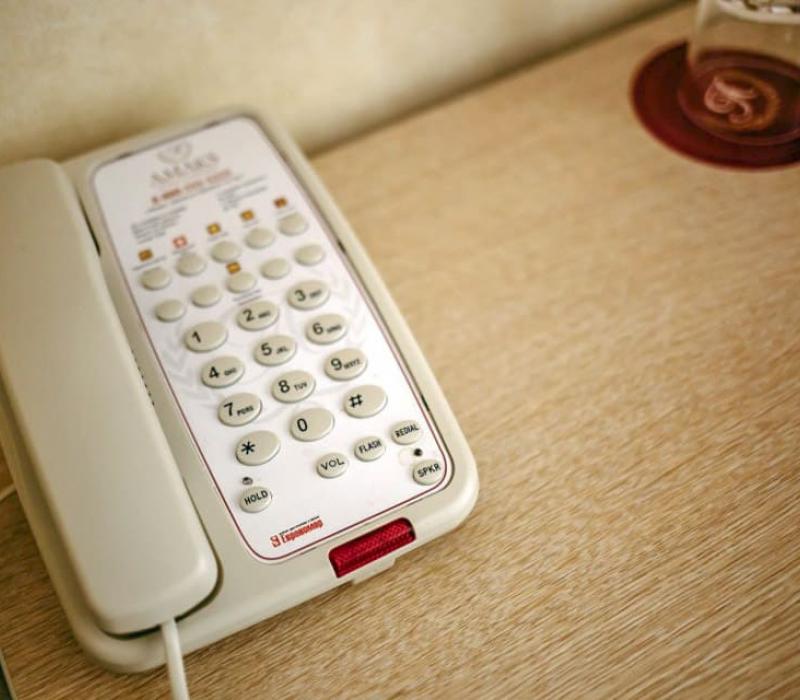 Телефон в 2 местном 1 комнатном Стандарте с балконом санатория Красная Пахра в Москве