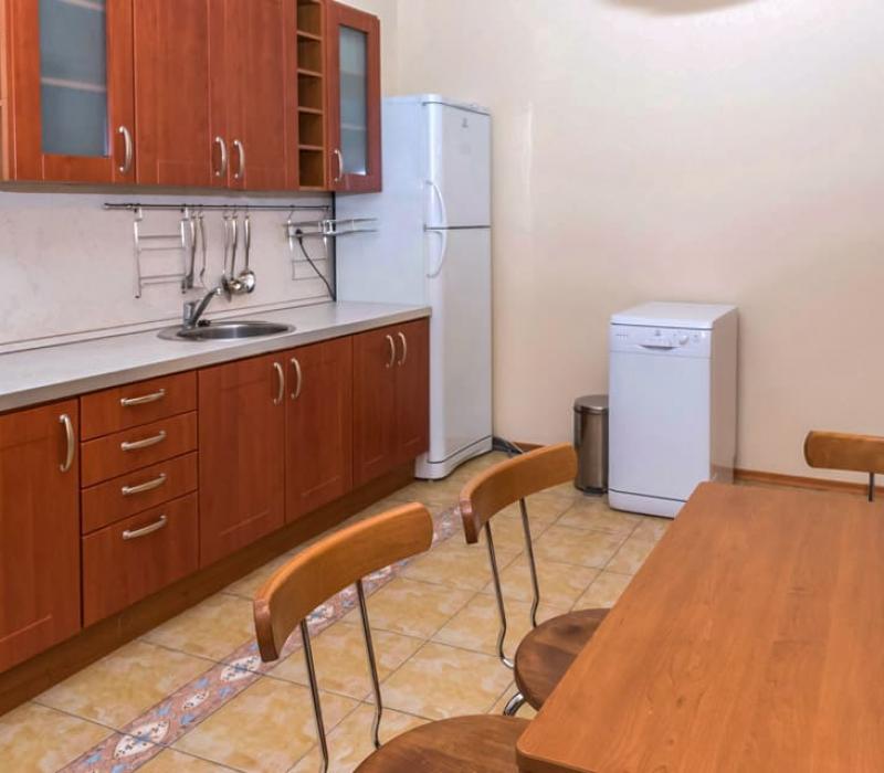 Оснащение кухни 6 местного 5 комнатного 2 этажного, Коттеджа №5 в санатории Валуево. Москва