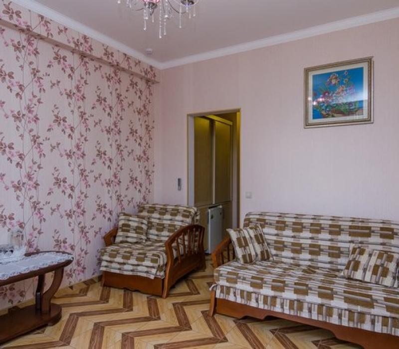 Стандарт 4 местный 2 комнатный в отеле Золотые пески в Витязево фото 3