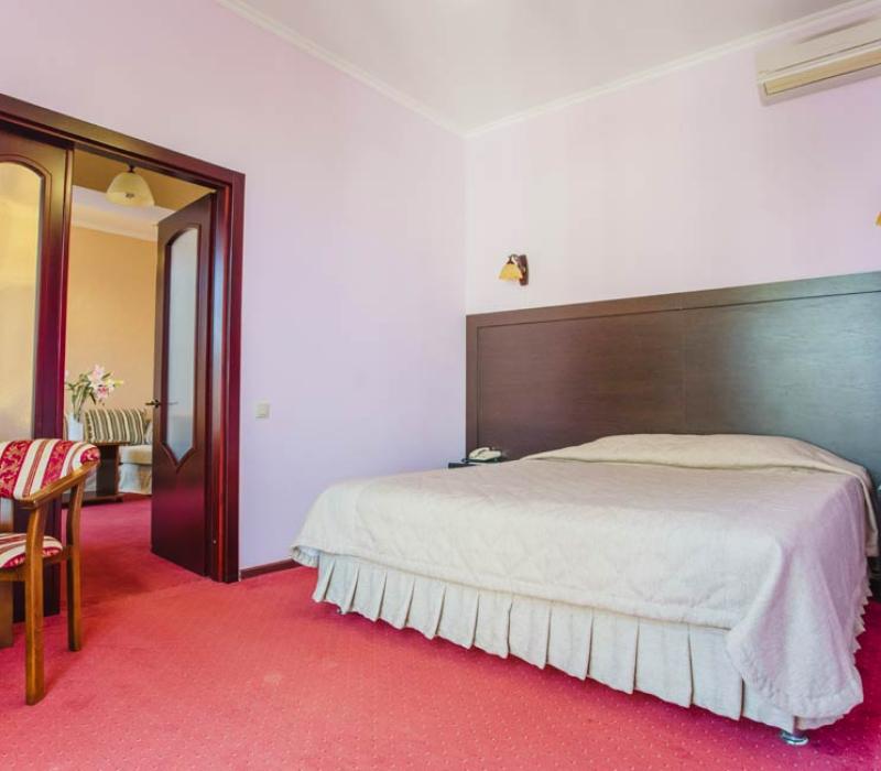 1 категория 2 местный 2 комнатный с видом на море (48 м²) в отеле Евразия в Анапе фото 1