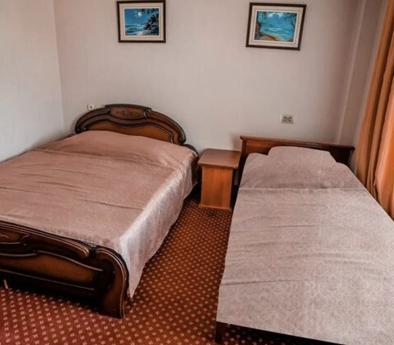 Стандарт 3 местный 1 комнатный в отеле Рузанна в Анапе фото 2