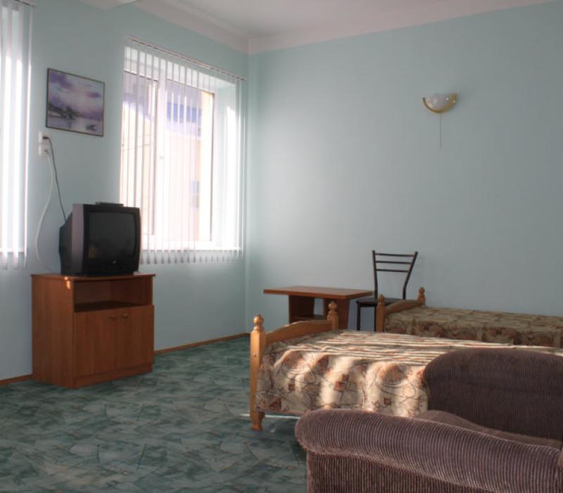 2 местный 1 комнатный Стандарт в отеле Черноморочка в Анапе фото 4