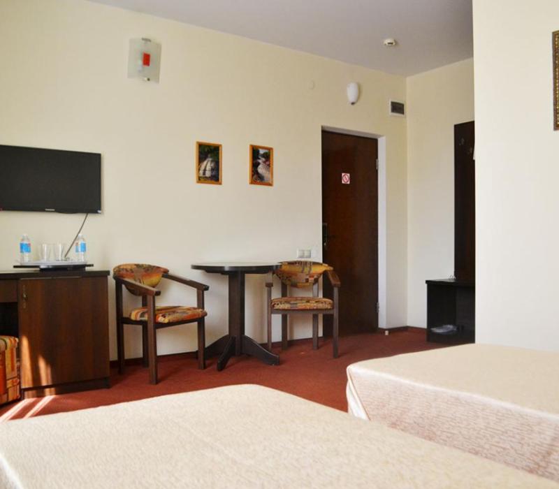Стандарт 2 местный 1 комнатный (21-25 м²) в отеле Лотос в Анапе фото 3