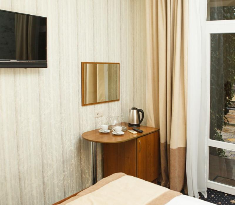 Стандарт без балкона 2 местный 1 комнатный в отеле «Отель Грейс Кипарис / Grace Kiparis» в г. Адлере фото 3
