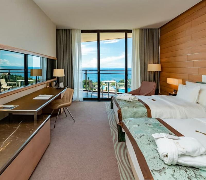 Mriya Resort & SPA, номер Коннект Делюкс Прайм с видом на море, фото 1
