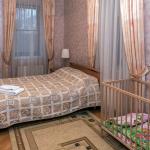 Оснащение спальни 6 местного 5 комнатного 2 этажного, Коттеджа №5 в санатории Валуево. Москва