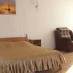 3 местный 2 комнатный Стандарт в отеле Черноморочка в Анапе фото 1