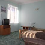 2 местный 1 комнатный Стандарт в отеле Черноморочка в Анапе фото 4