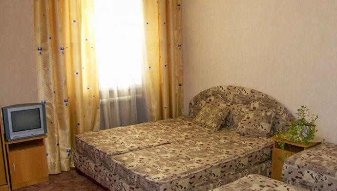 Спальные места в 4 местном, 1 комнатном Эконом в гостинице Горница в Юрюзани 