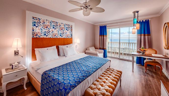 2 местный 1 комнатный Делюкс с видом на море в отеле Deluxe Room Land View аланья