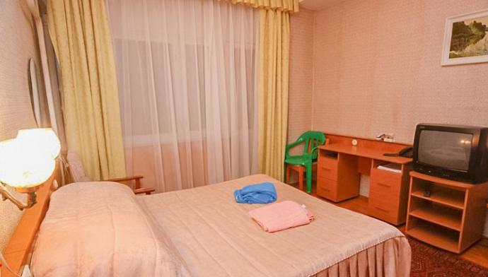 Центральный военный санаторий Ессентуки, номер 2 местный 1 комнатный повышенной комфортности (семейный)